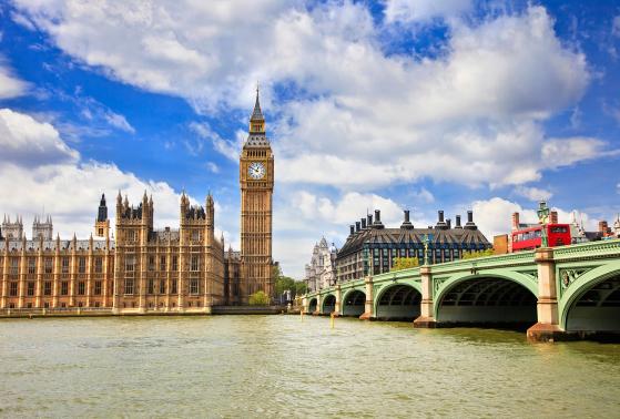 A view of Parliament and Big Ben from across the River Thames